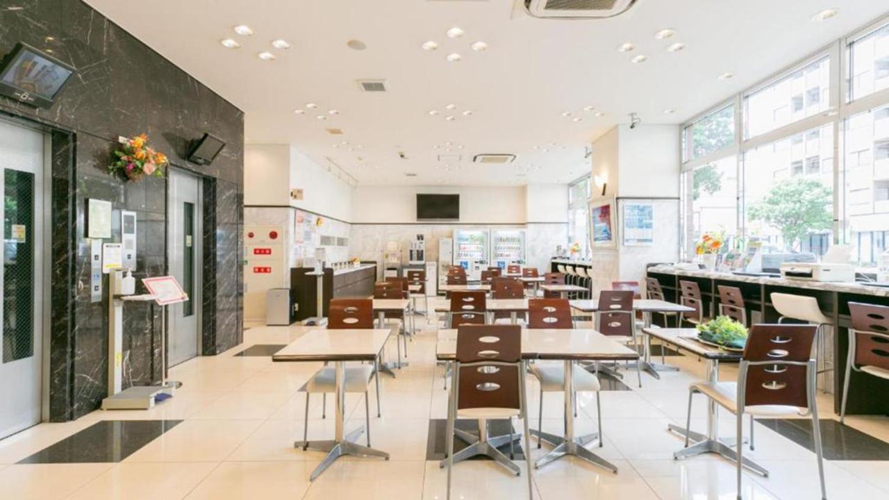 Toyoko Inn Hachinohe Ekimae Buitenkant foto