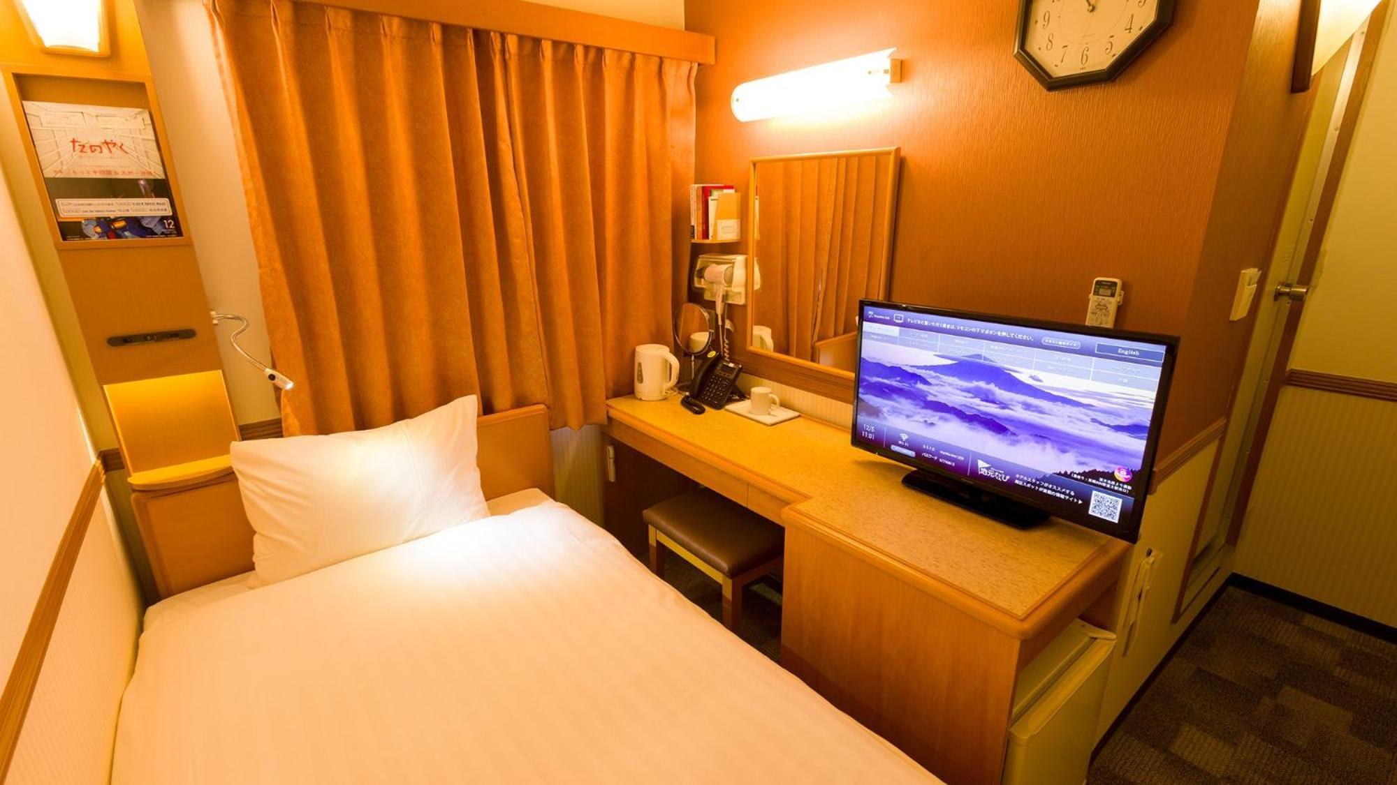 Toyoko Inn Hachinohe Ekimae Kamer foto